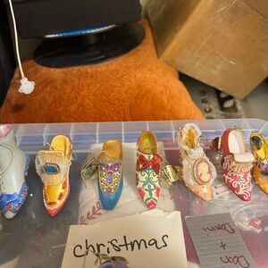 Ashton Drake Galleries set of 3 Victorian Heirloom Shoe Ornaments Bone China